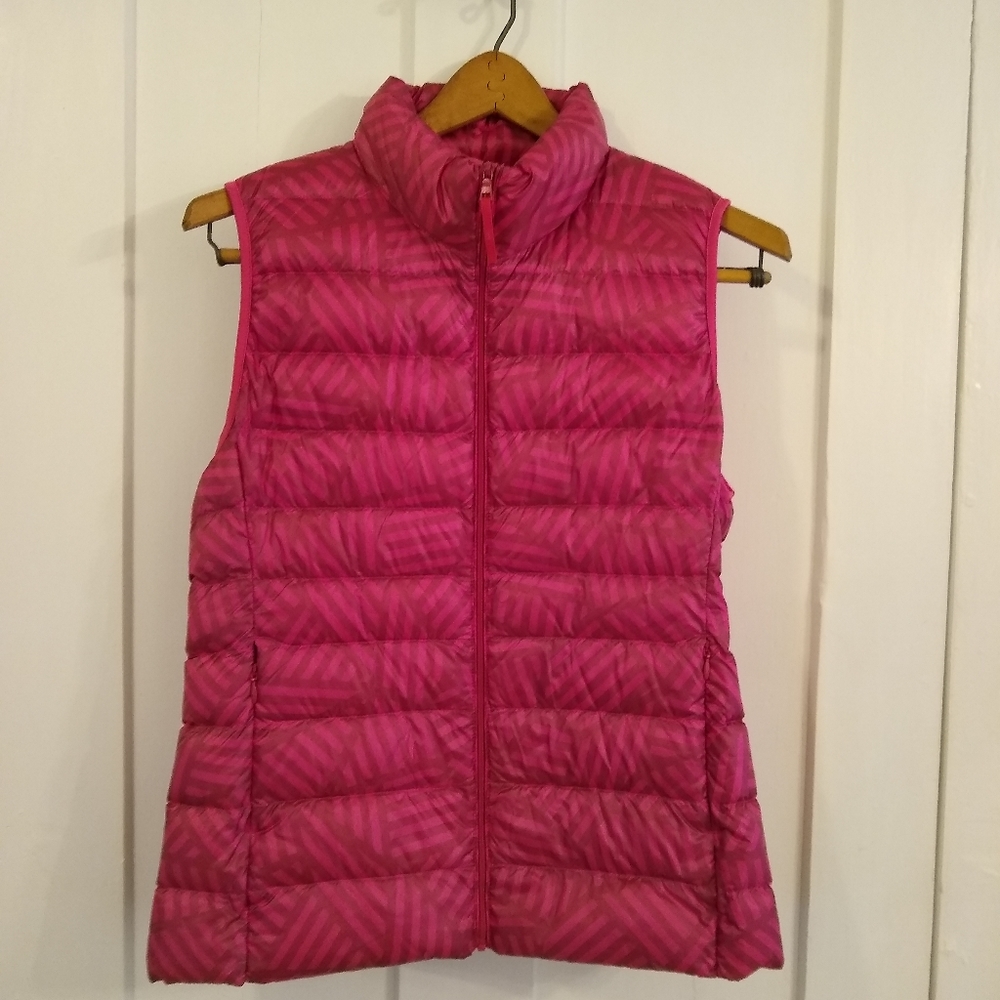 Uniqlo x MoMA Ultra Light Down Vest